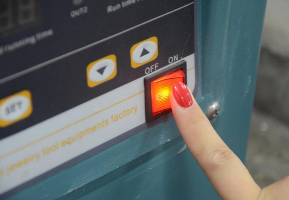 打開開關 打開開關